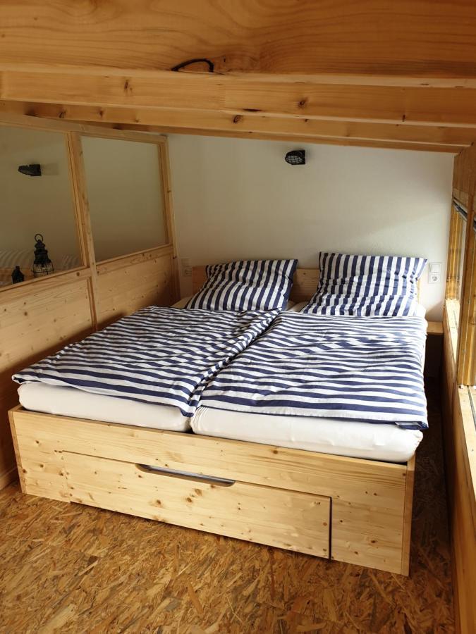 Beim Hooch. Lisbeth Apartment Brucktal Luaran gambar