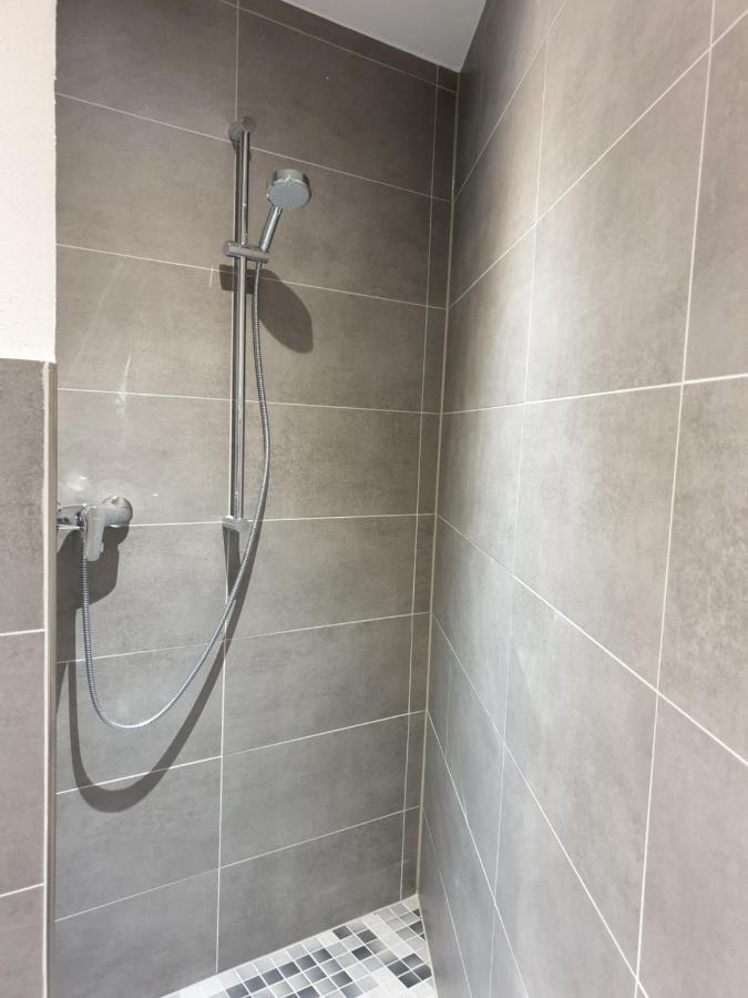 Beim Hooch. Lisbeth Apartment Brucktal Luaran gambar